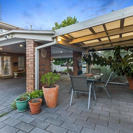Golden Square Motor Inn Bendigo Buitenkant foto