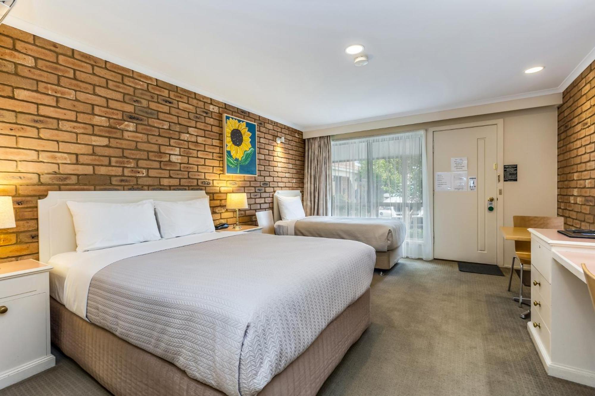 Golden Square Motor Inn Bendigo Buitenkant foto